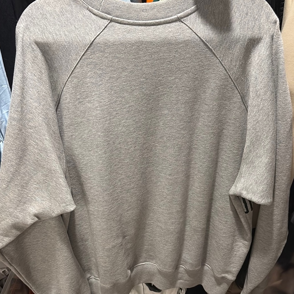 Versace Gray Crewneck Sweater with Greek Key Pattern - Picture 6 of 8